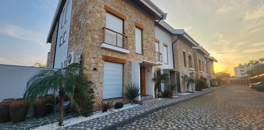 4+1 Penthouse in Side, Antalya, Turkey No. 184410