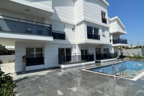 Продажа квартиры  в Ларе, Анталье, Турция 4+1, 175м2, №193581 – фото 6