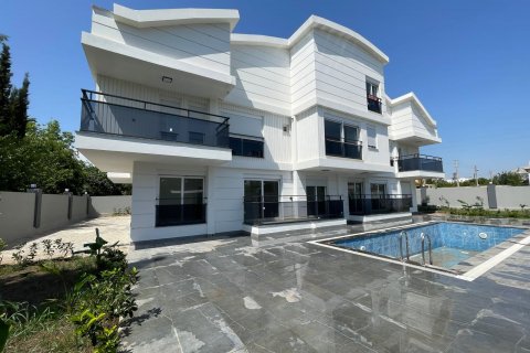 Продажа квартиры  в Ларе, Анталье, Турция 4+1, 175м2, №193581 – фото 7