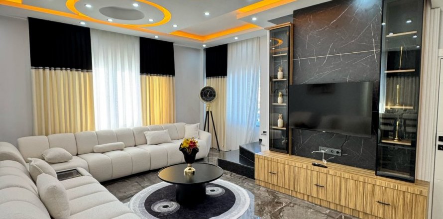 3+1 Lägenhet  i Alanya, Antalya, Turkiet Nr. 192651