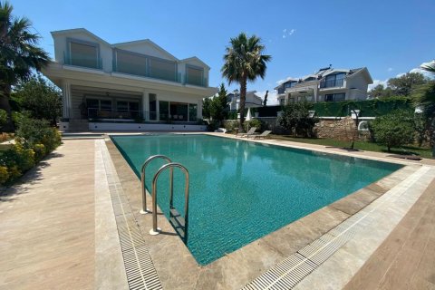 Продажа виллы  в Олюденизе, Фетхие, Мугле, Турция 5+1, 450м2, №194118 – фото 2