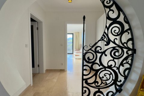 5+2 Villa i Oludeniz, Fethiye, Mugla, Tyrkia Nr. 194003 - 14