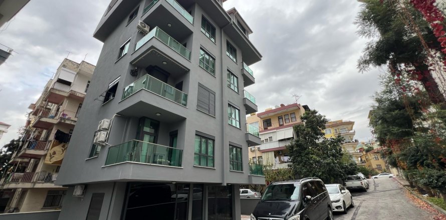 2+1 Penthouse  in Alanya, Antalya, Turkey No. 191227