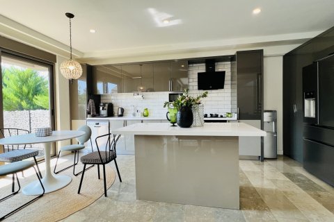 Продажа виллы  в Кемере, Анталье, Турция 3+1, 165м2, №193234 – фото 6