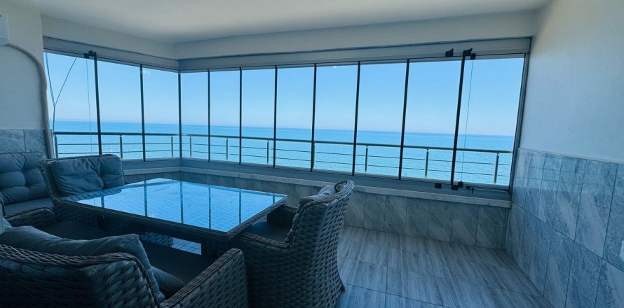 3+1 Wohnung  in Mersin, Türkei Nr. 189715