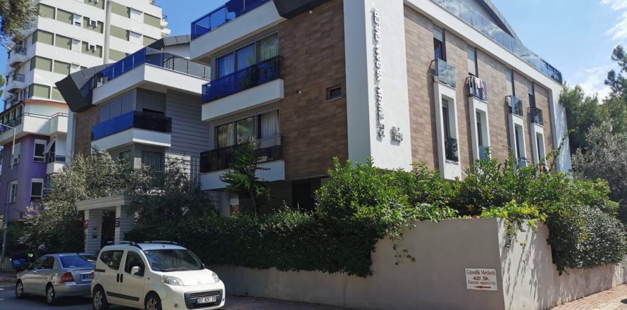 3+1 Lägenhet  i Konyaalti, Antalya, Turkiet Nr. 177033