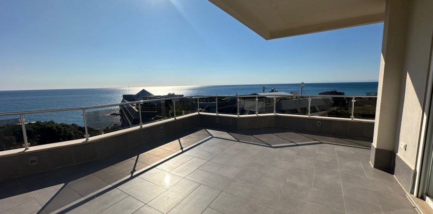 4+1 Takvåning  i Alanya, Antalya, Turkiet Nr. 191536