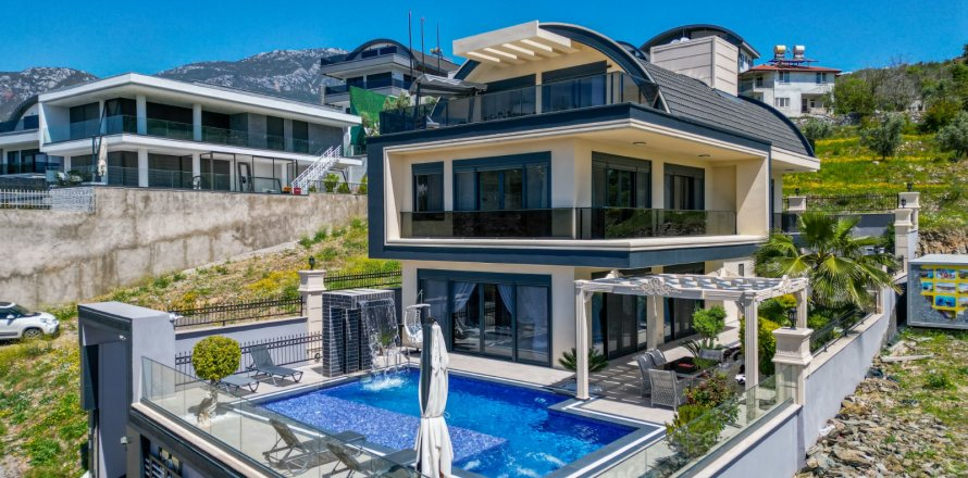 Villa  i Alanya, Antalya, Tyrkia Nr. 190376