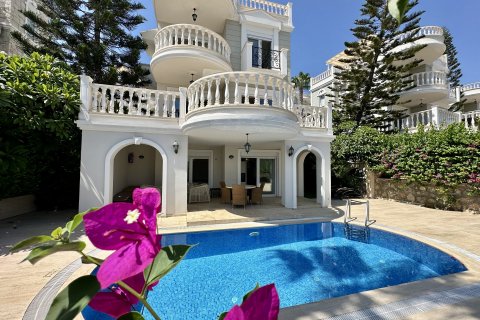 4+1 Villa  i Alanya, Antalya, Turkiet Nr. 191578 - 5