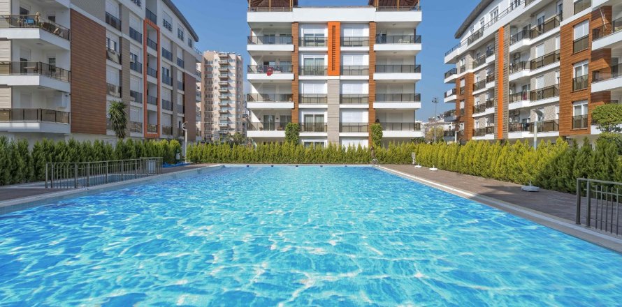 2+1 Apartment  in Konyaalti, Antalya, Turkey No. 193585