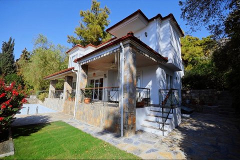 Продажа виллы  в Гёчеке, Мугле, Турция 4+1, 260м2, №194205 – фото 2