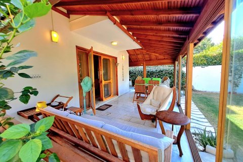 3+1 Villa  in Cesme, Izmir, Türkei Nr. 206602 - 11