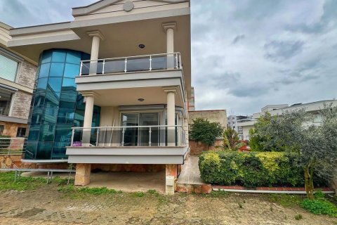   i Kusadasi, Aydin, Tyrkia Nr. 187097 - 1