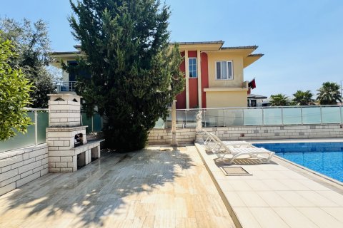 4+1 Villa in Kemer, Antalya, Türkei Nr. 193696 - 3