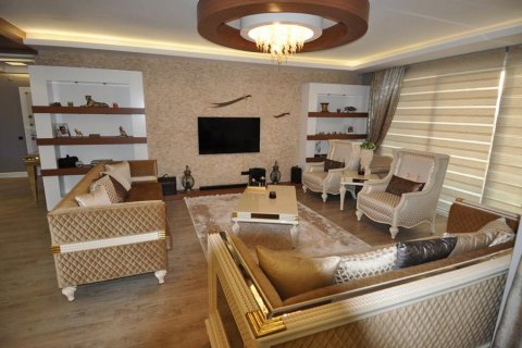 آپارتمان در  Alanya ، امارات متحده عربی 3 خوابه ، 240 متر مربع.  شماره 183822 - 7