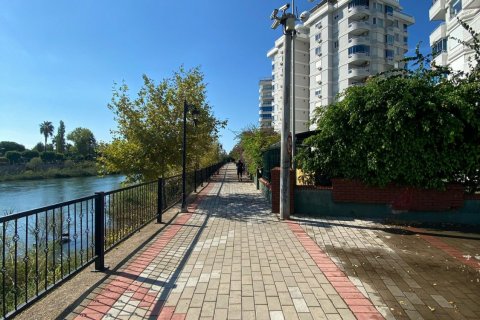 آپارتمان در  Alanya ، ترکیه 1 خوابه ، 90 متر مربع.  شماره 191421 - 8