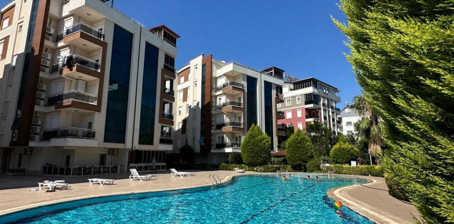 3+0 Takvåning  i Konyaalti, Antalya, Turkiet Nr. 170049