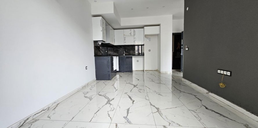 1+0 Apartment  in Alanya, Antalya, Turkey No. 191672