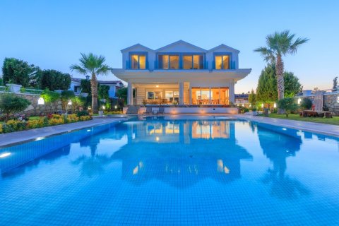 Продажа виллы  в Олюденизе, Фетхие, Мугле, Турция 5+1, 450м2, №194118 – фото 1