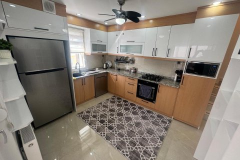 Продажа квартиры  в Коньяалты, Анталье, Турция 3+1, 180м2, №189680 – фото 15