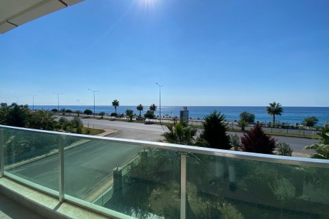 Продажа квартиры  в Аланье, Анталье, Турция 3+1, 150м2, №191422 – фото 1