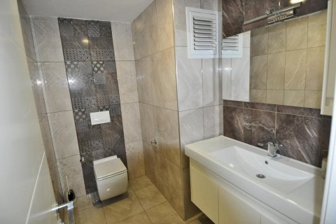 آپارتمان در  Alanya ، امارات متحده عربی 3 خوابه ، 240 متر مربع.  شماره 183822 - 23