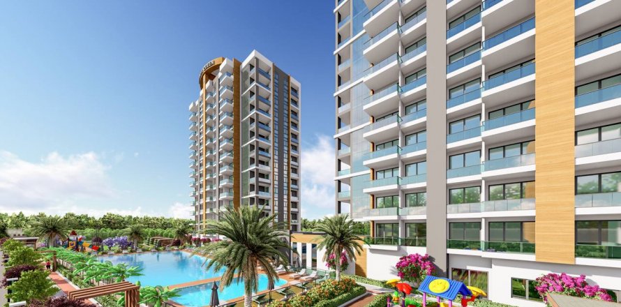 1+1 Apartment in Lavinya Queen, Tomuk, Mersin, Turkey No. 191371