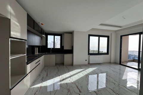 آپارتمان در  Mersin ، امارات متحده عربی 2 خوابه ، 70 متر مربع.  شماره 188536 - 1