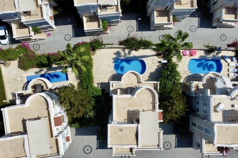 4+1 Villa  i Alanya, Antalya, Turkiet Nr. 191578 - 11