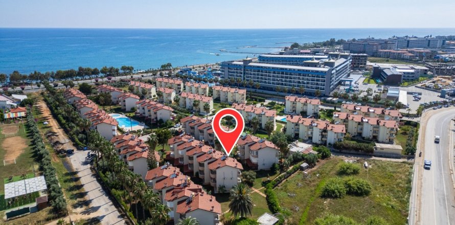 ویلا در Alanya ، ترکیه 250 متر مربع. شماره 192877