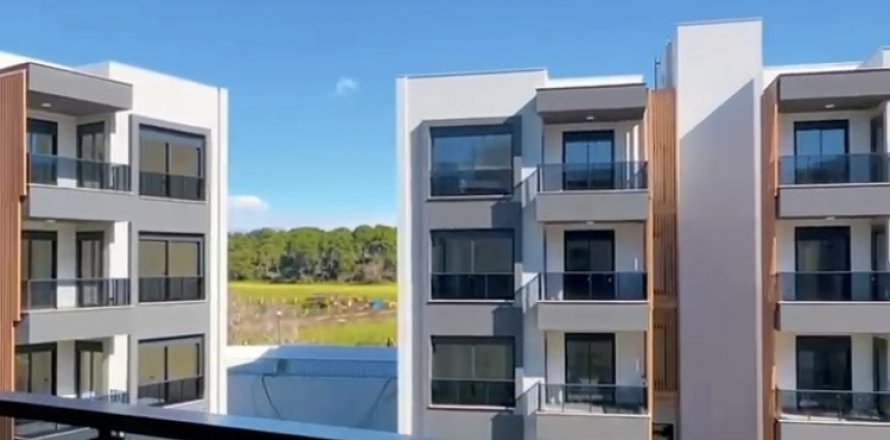 آپارتمان در  Side ، ترکیه 3 خوابه ، 139 متر مربع.  شماره 206797