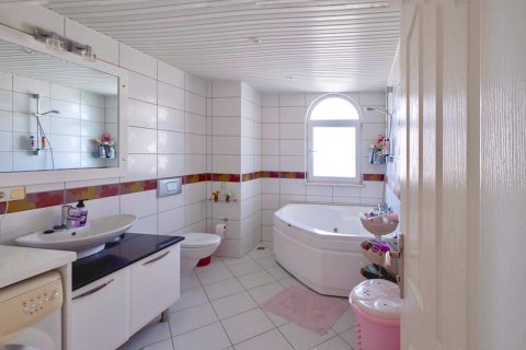 Продажа пентхауса  в Аланье, Анталье, Турция 4+2, 220м2, №190629 – фото 16