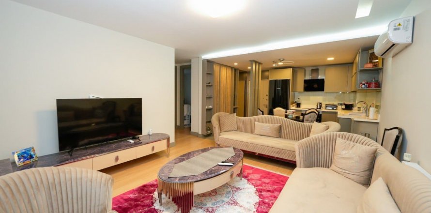 2+1 Apartment  in Konyaalti, Antalya, Turkey No. 194037