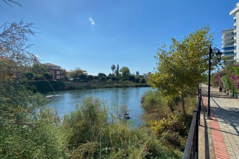 آپارتمان در  Alanya ، ترکیه 1 خوابه ، 90 متر مربع.  شماره 191421 - 11