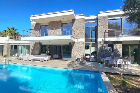 4+1 Villa  in Yalikavak, Mugla, Türkei Nr. 206563 - 1