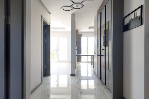 2+1 Lejlighed i Kusadasi, Aydin, Tyrkiet Nr. 191772 - 12