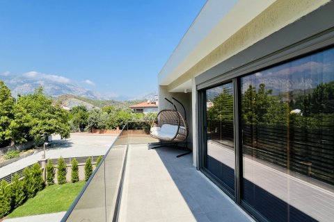 Продажа виллы  в Кемере, Анталье, Турция 4+1, 220м2, №194211 – фото 4