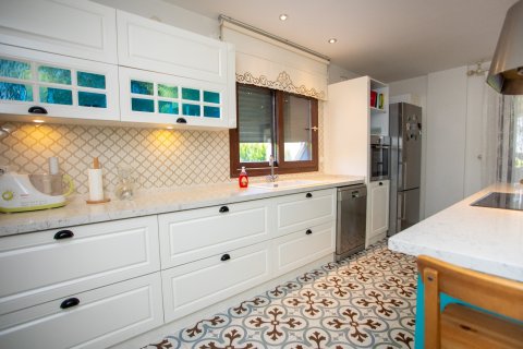 6+1 Villa i Izmir, Tyrkiet Nr. 188863 - 17