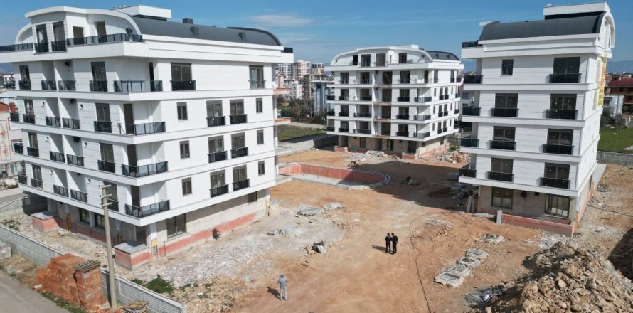 2+1 Apartment  in Antalya, Turkey No. 193584