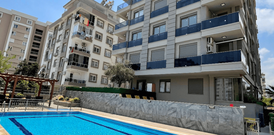 1+1 Lägenhet  i Konyaalti, Antalya, Turkiet Nr. 194241