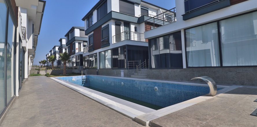 Villa 3+1 Didim, Aydın, Türkiye №188719