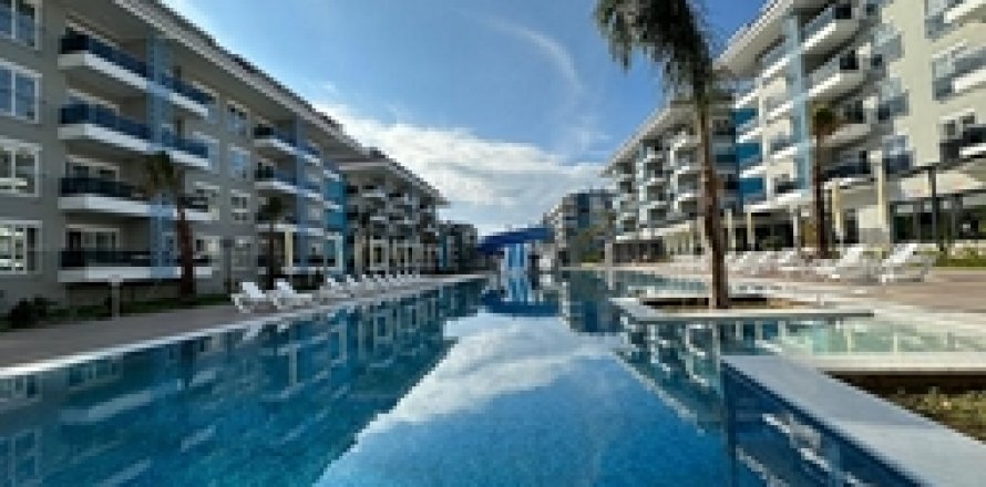 Квартира в Calypso Residence 1+1, Аланья, Анталья, Турция №192178