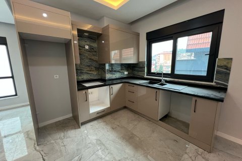 Penthouse for sale  in Alanya, Antalya, Turkey, 2 bedrooms, 100m2, No. 191227 – photo 2