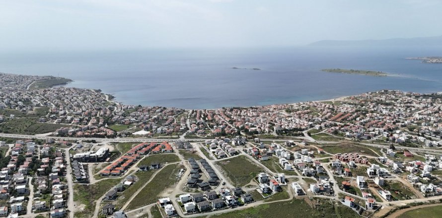 Вилла 3+1 в Сеферихисаре, Измир, Турция №190380