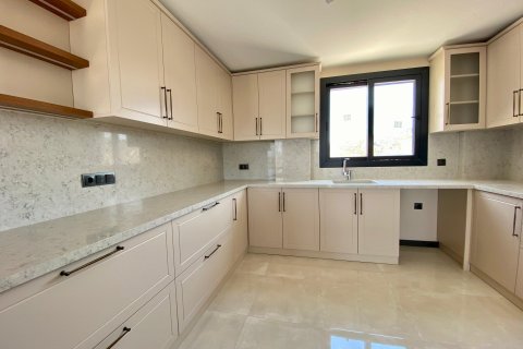 Продажа виллы в Измире, Турция 7 комн., 500м2, №194165 – фото 8