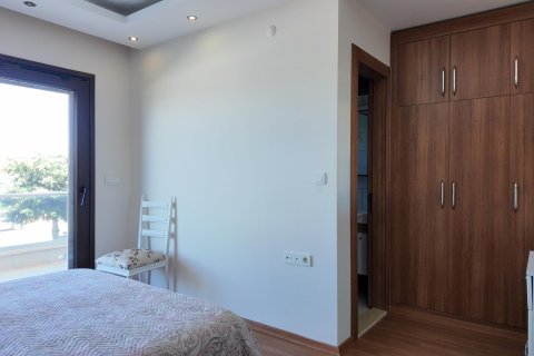 Villa  3+1  İzmir, Türkiye №191456 - 18