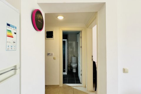 شقة في  Kemer 1 غرفة نوم ، 55 متر مربع . ر قم 188287 - 11