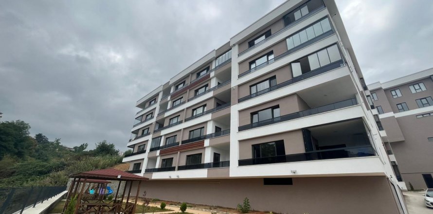 3+2 Wohnung in Trabzon, Türkei Nr. 186773