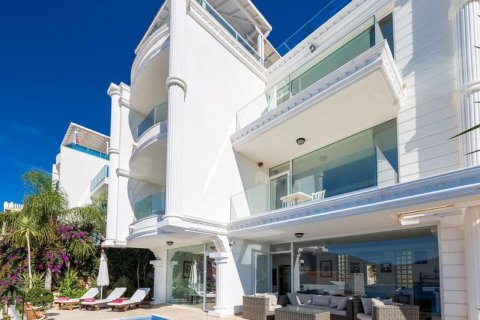 4+2 Villa  in Kalkan, Antalya, Türkei Nr. 193867 - 1