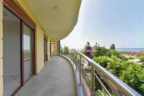 Продажа квартиры  в Аланье, Анталье, Турция 4+1, 210м2, №177019 – фото 30